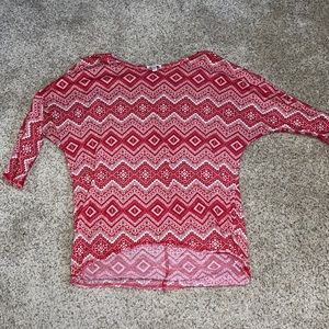 Red patterned quarter length shirt, size S